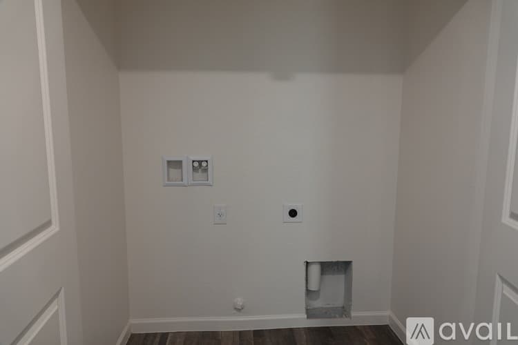 Bullhead City House: 2412 Sandpiper Dr