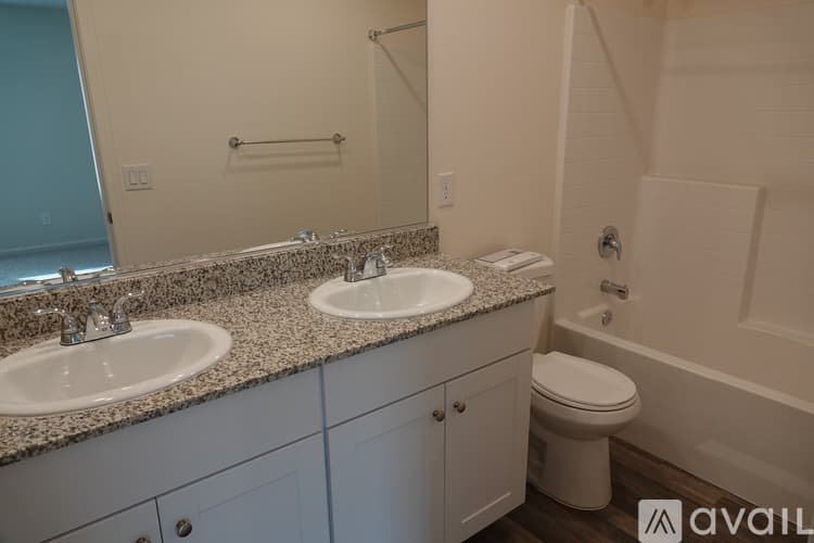 Bullhead City House: 2412 Sandpiper Dr