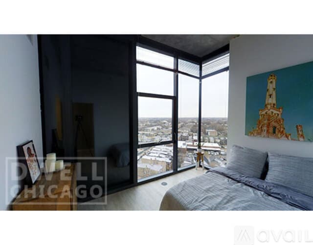 Chicago Apartment: 2733 W Belden