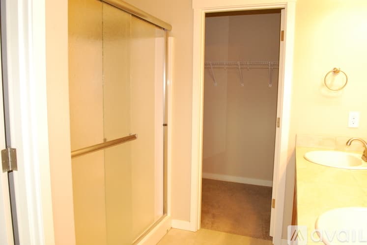 Camas House: 3138 Northwest 47th Drive