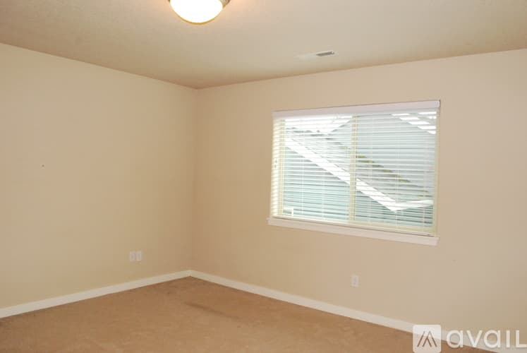 Camas House: 3138 Northwest 47th Drive