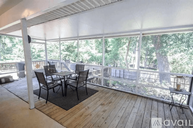 Tallahassee House: 1216 Pheasant Run Dr