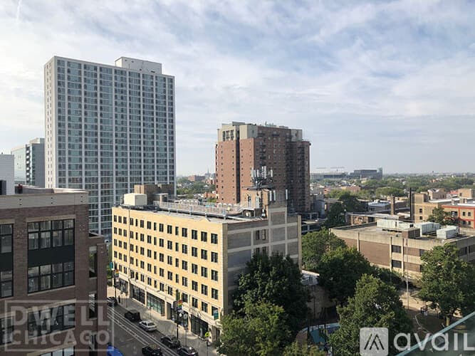 Chicago Apartment: 734 W Sheridan Rd