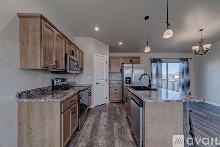 Rapid City House: 6558 Abelia St
