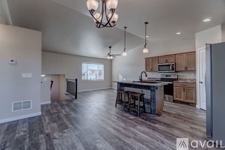 Rapid City House: 6558 Abelia St