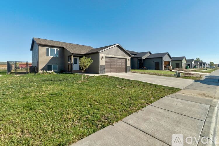 Rapid City House: 6558 Abelia St