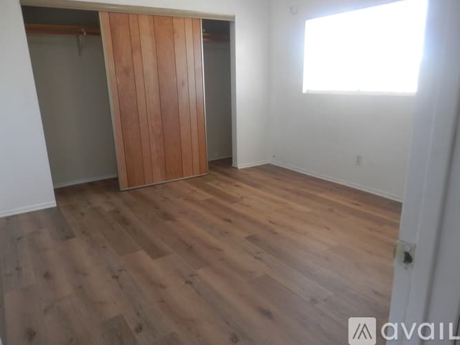 Landers Apartment: 1050 Alta Ave