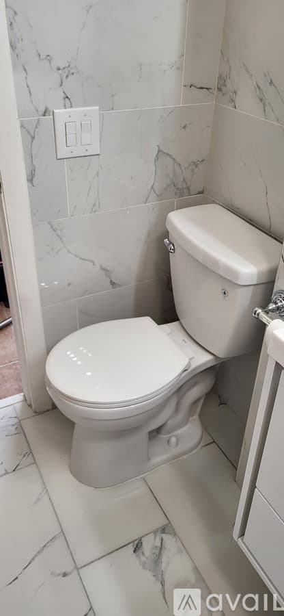 Providence Apartment: Homefield Ave