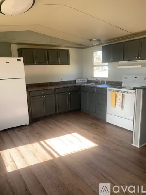 Zebulon Apartment: 802 Pilot Riley Rd