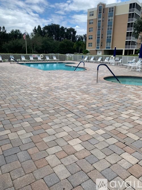 Largo Condo: 960 Starkey Rd