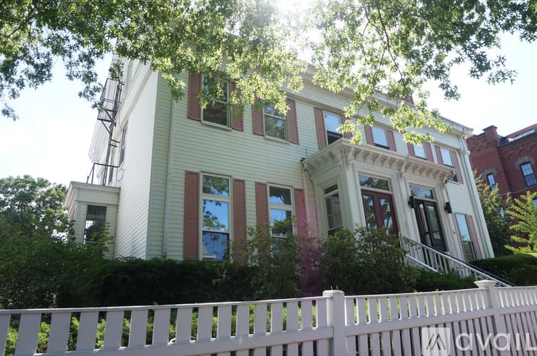 Cambridge Apartment: 340 Broadway