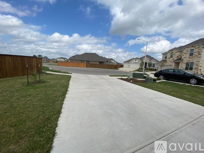 Leander House: 2324 Stampede Drive