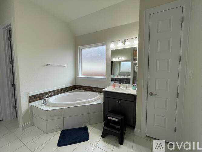 Leander House: 2324 Stampede Drive