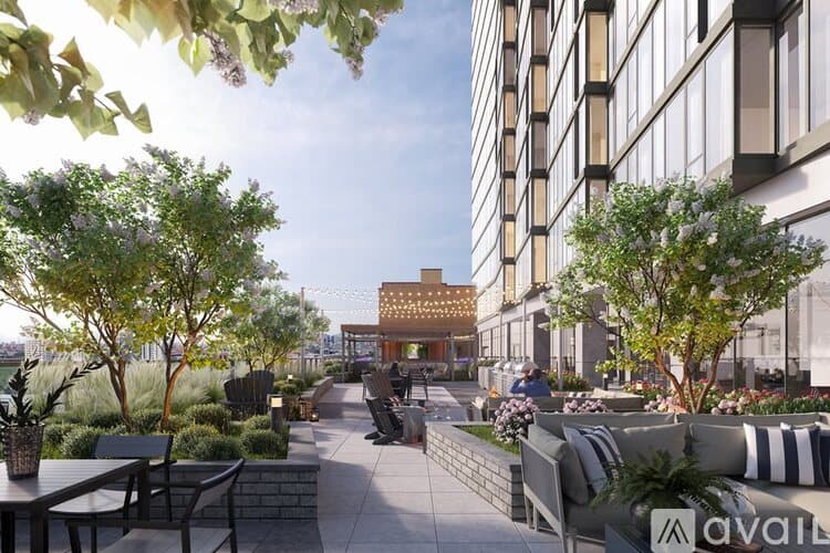 Chicago Apartment: 2217 S Wabash Ave
