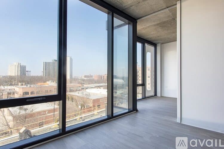 Chicago Apartment: 2217 S Wabash Ave