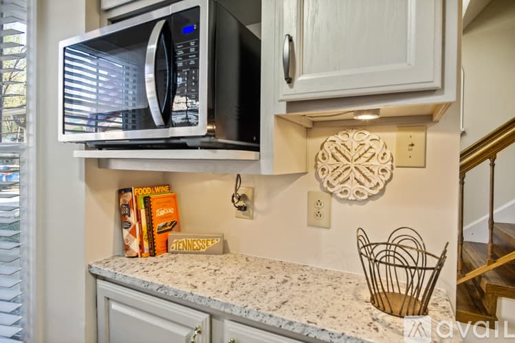 Knoxville Townhome: 10425 Raven Brook Ln