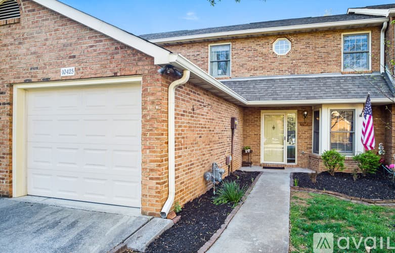 Knoxville Townhome: 10425 Raven Brook Ln