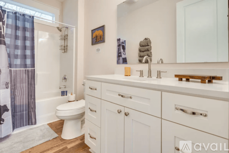Rutherfordton House: 136 Ole Plantation Drive