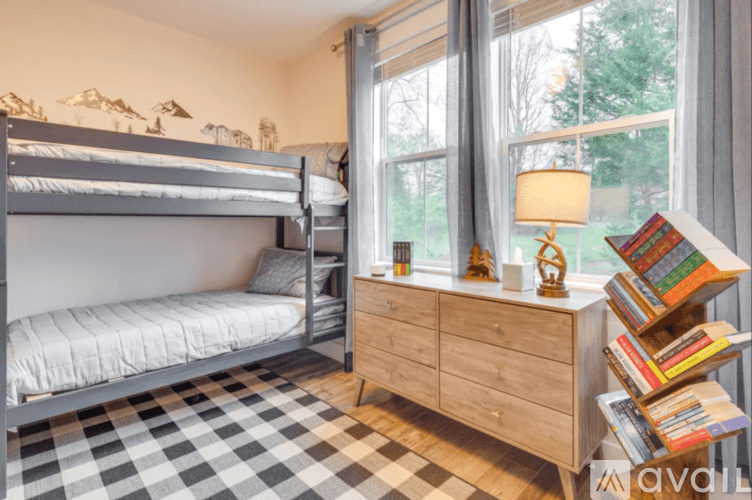Rutherfordton House: 136 Ole Plantation Drive