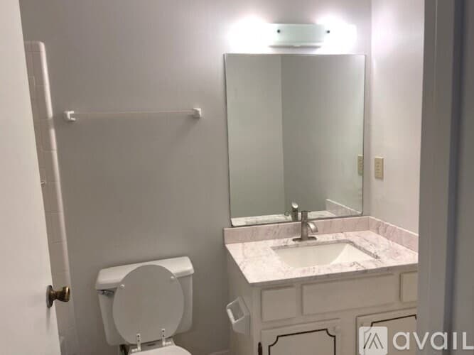 Norcross House: 1576 Spender Drive