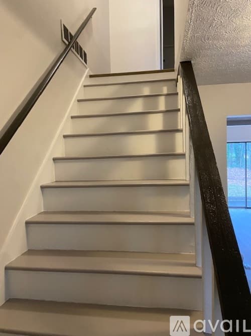 Norcross House: 1576 Spender Drive