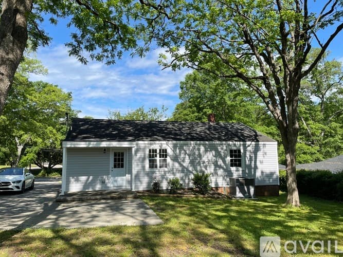 Lancaster House: 441 West Springs Street