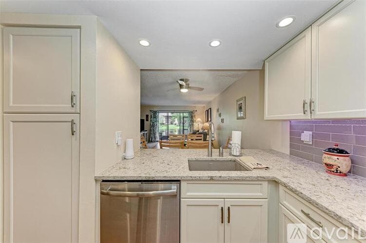 Bradenton Condo: 3810 75th Street West