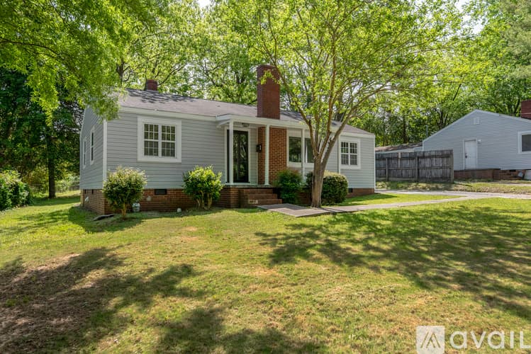 Lancaster House: 441 West Springs Street