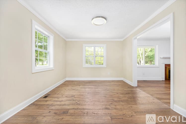 Lancaster House: 441 West Springs Street