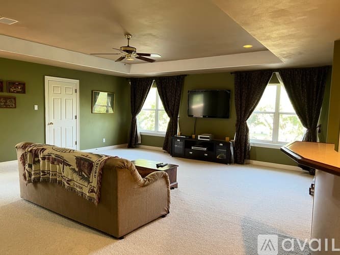 Southlake House: 3210 Jordan Dr