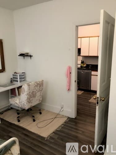 Chicago Apartment: 1929 North Sheffield Avenue