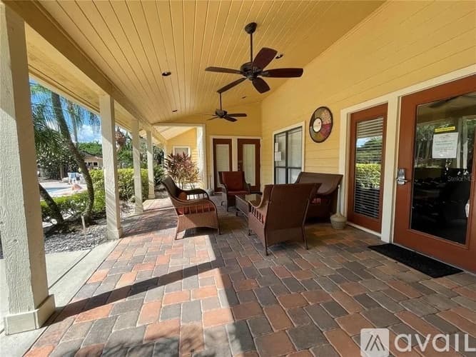 St. Petersburg Condo: 11901 4th Street North