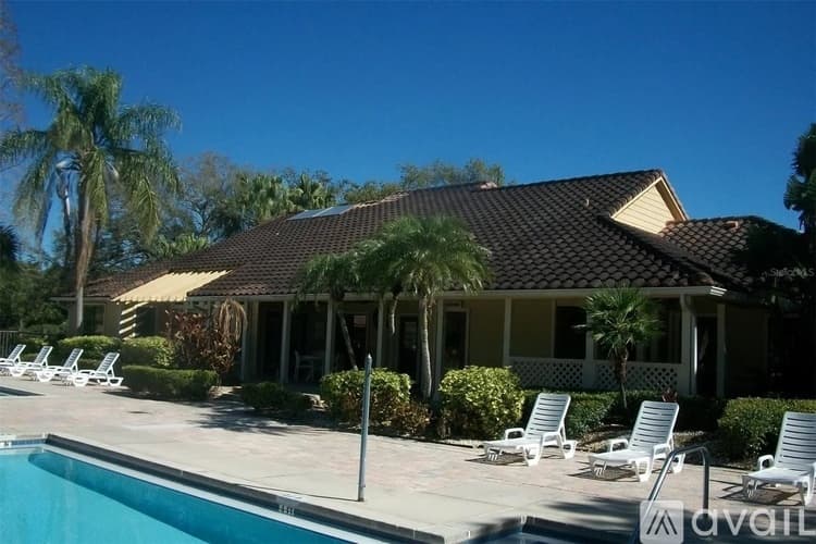 St. Petersburg Condo: 11901 4th Street North