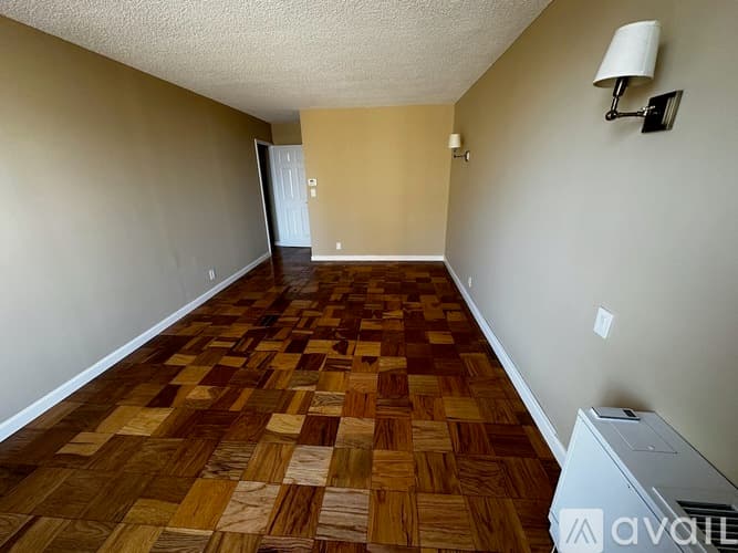 Brookline Condo: 77 Pond Avenue
