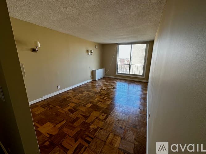 Brookline Condo: 77 Pond Avenue
