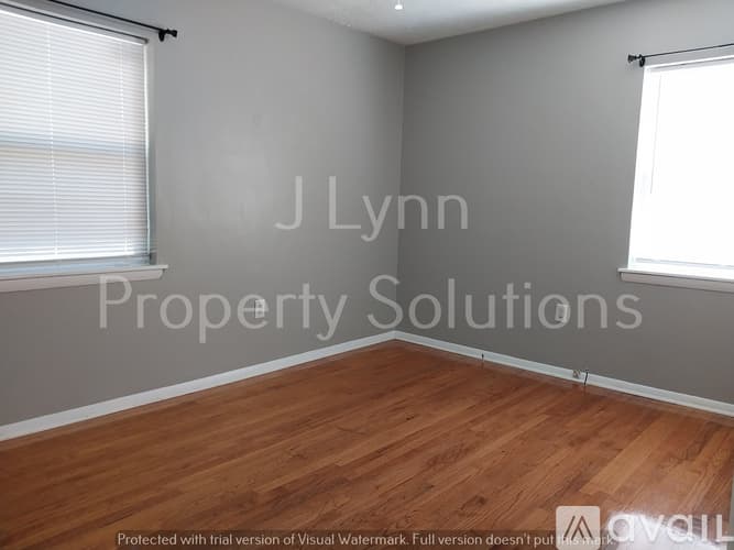Orangeburg House: 2079 Atlantic Ave