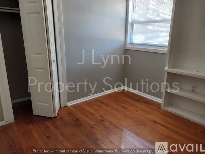 Orangeburg House: 2079 Atlantic Ave