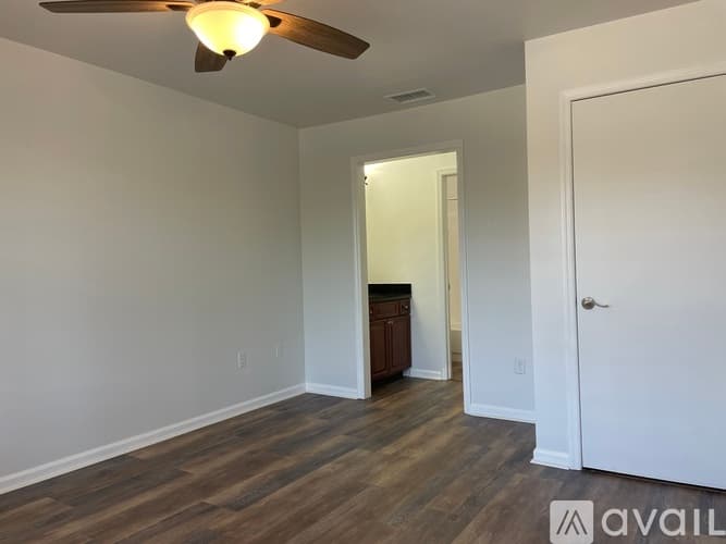 St. Petersburg Condo: 11901 4th Street North