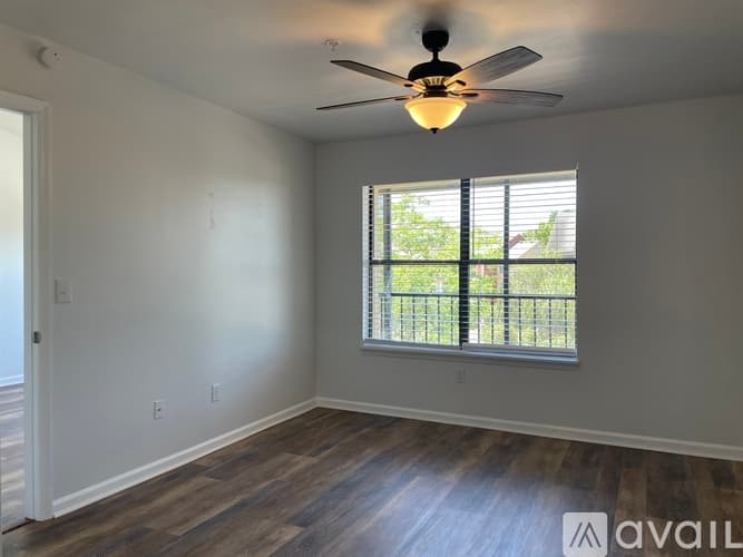 St. Petersburg Condo: 11901 4th Street North
