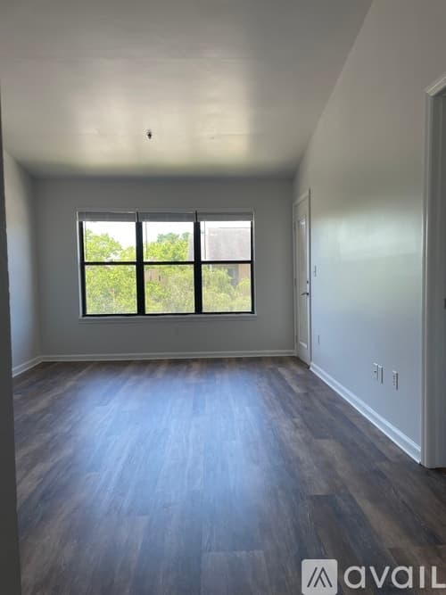 St. Petersburg Condo: 11901 4th Street North