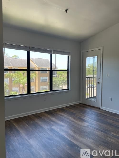 St. Petersburg Condo: 11901 4th Street North