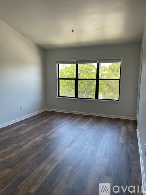 St. Petersburg Condo: 11901 4th Street North