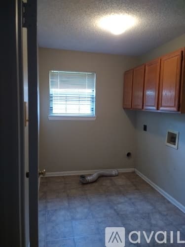 Grand Prairie House: 2361 Shirecreek Cir