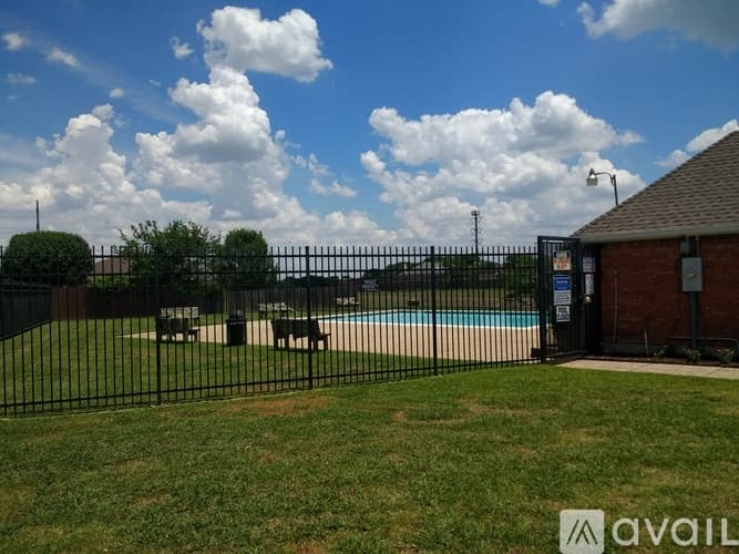 Grand Prairie House: 2361 Shirecreek Cir