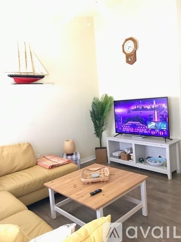 Venice Apartment: 600 Mirabella Circle