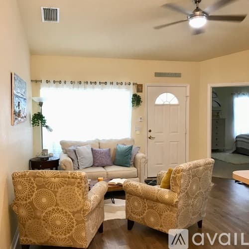 Venice Apartment: 600 Mirabella Circle
