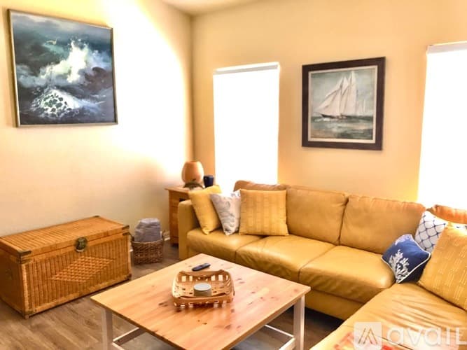 Venice Apartment: 600 Mirabella Circle