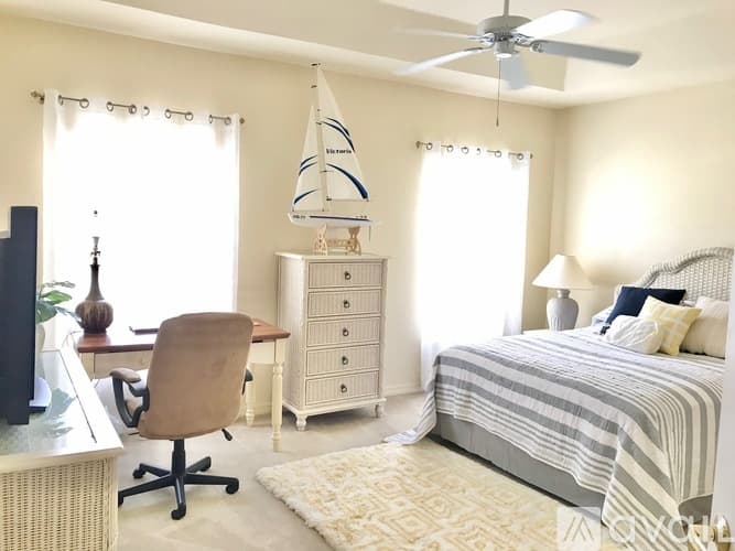 Venice Apartment: 600 Mirabella Circle