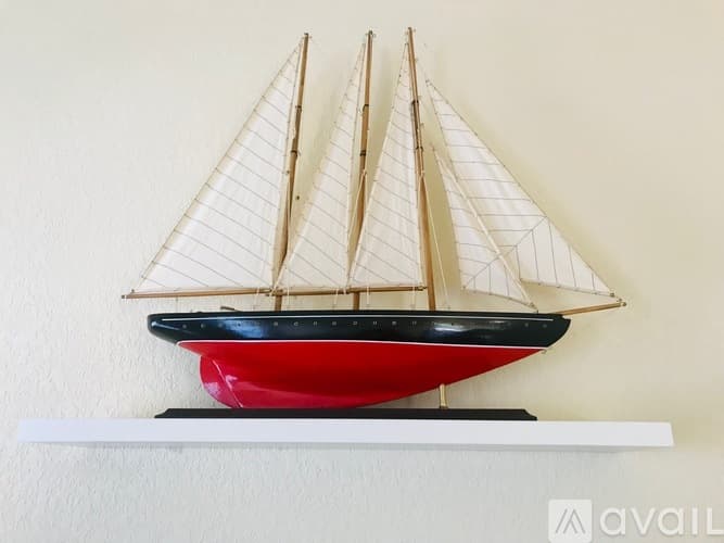 Venice Apartment: 600 Mirabella Circle