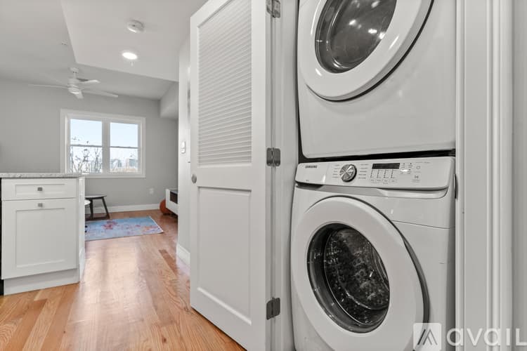 Boston Apartment: 36 Emerson Street